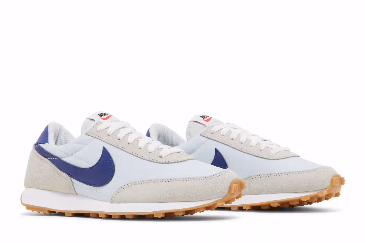 Nike Women's Daybreak Pure Platinum Deep Royal Blue, view 9
