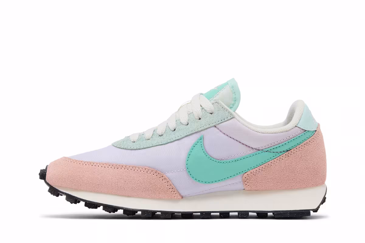 Nike Women's Daybreak Pastel, view 4