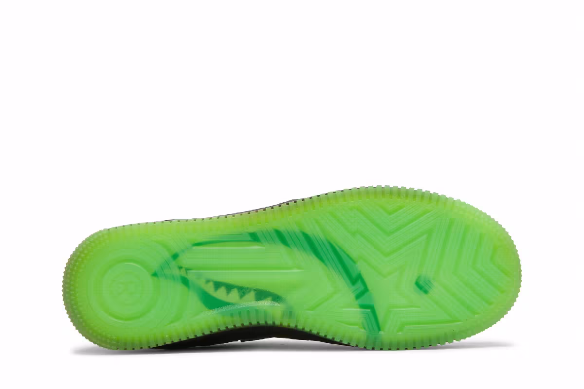 Razer x Bapesta Low M2 Neon Camo, view 5