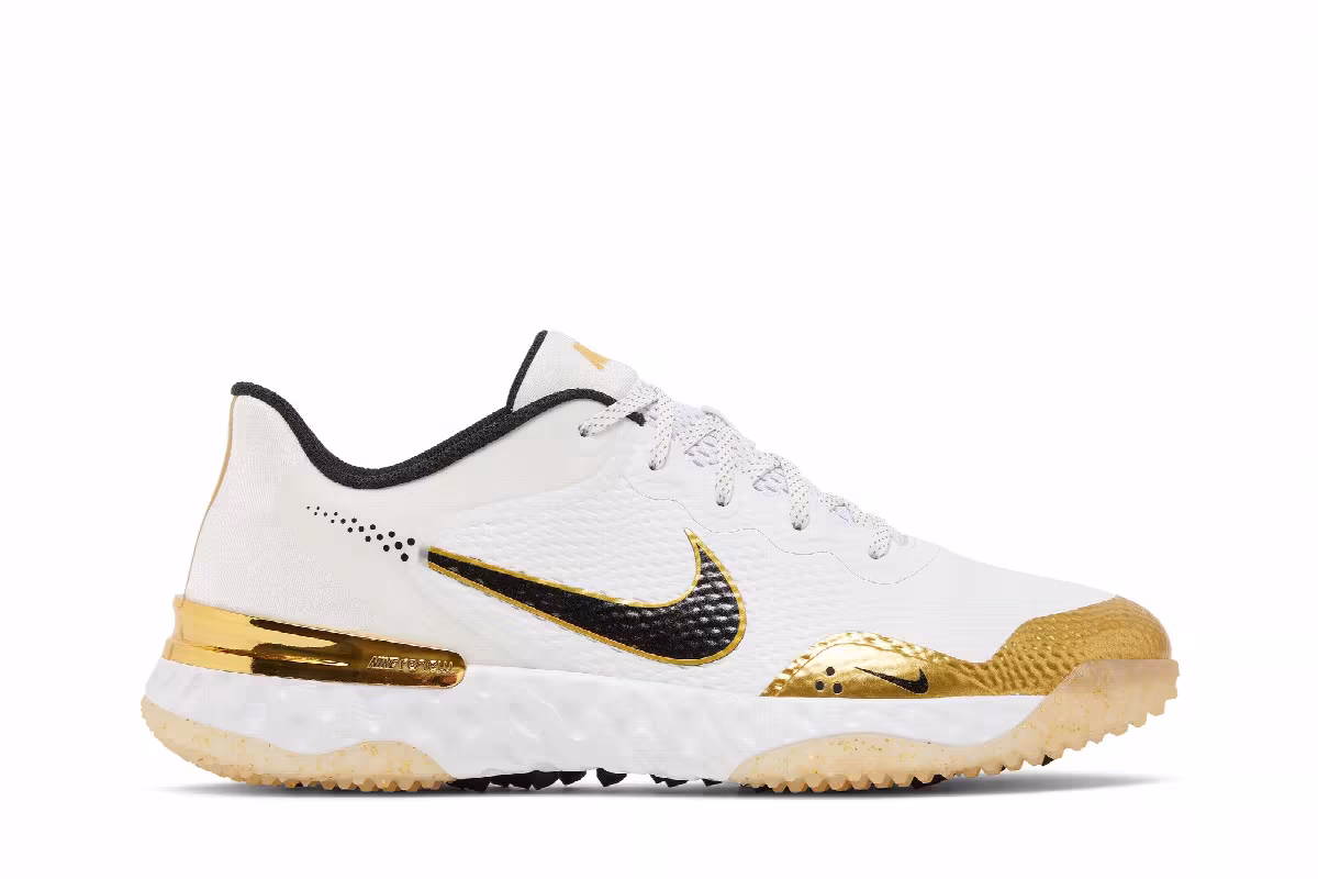 Nike Alpha Huarache Elite 3 Turf White Metallic Gold, view 2