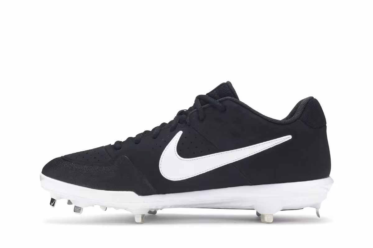 Nike Alpha Huarache Varsity Low Black White, view 4