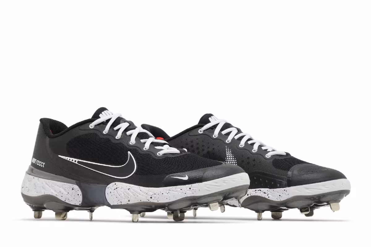 Nike Alpha Huarache Elite 3 Low Black White, view 9