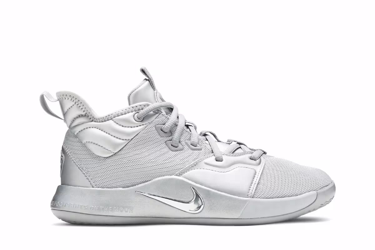 Nike NASA x PG 3 GS 50th Anniversary, view 2