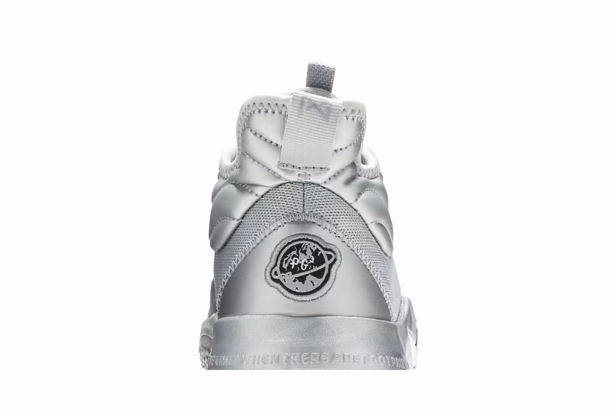 Nike NASA x PG 3 GS 50th Anniversary, view 8