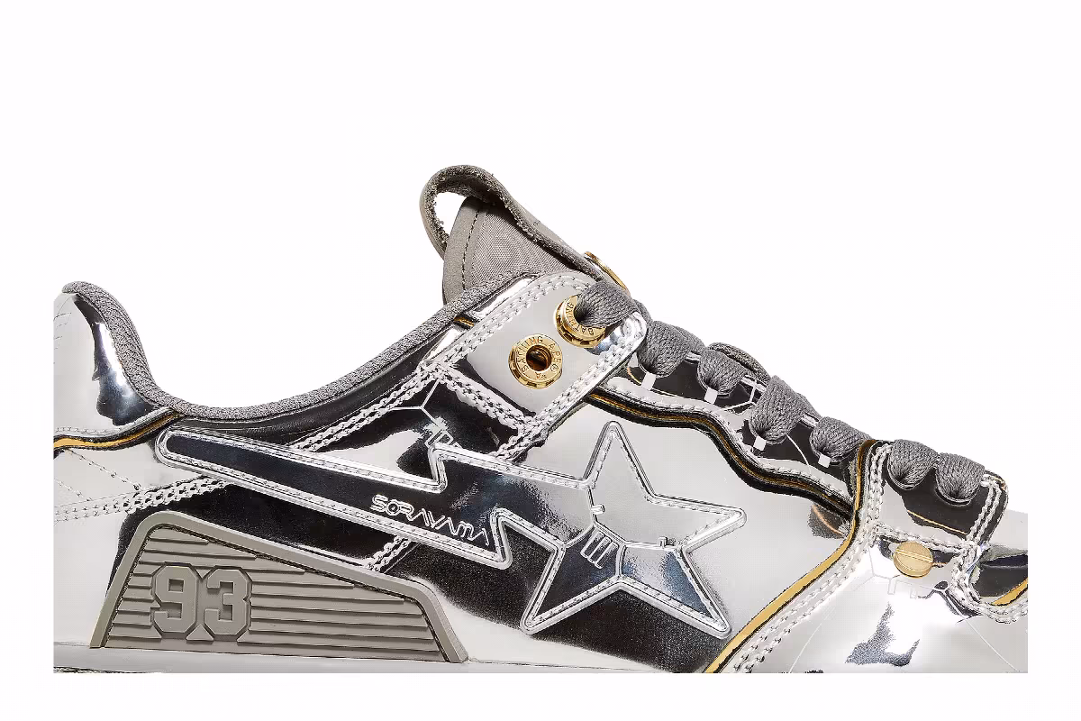 Hajime Sorayama x BAPE Sk8 Sta Silver, view 3