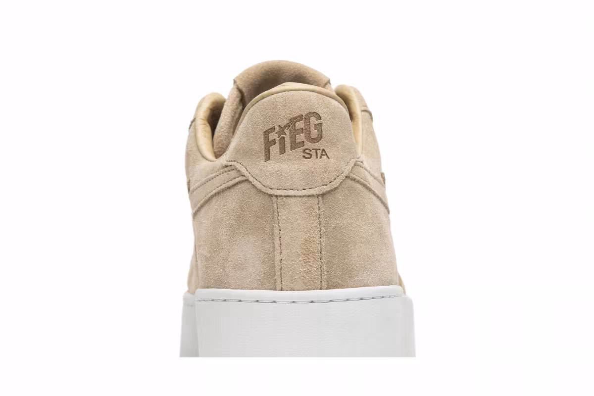 Ronnie Fieg x Bapesta Low Sand, view 8