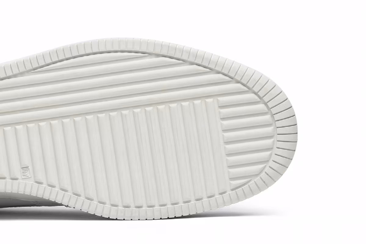Ronnie Fieg x Bapesta Low White, view 6