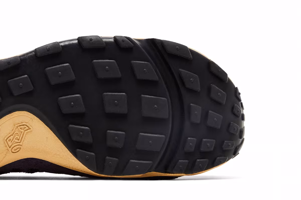Nike Women's Air Footscape Woven Dark Raisin, view 6