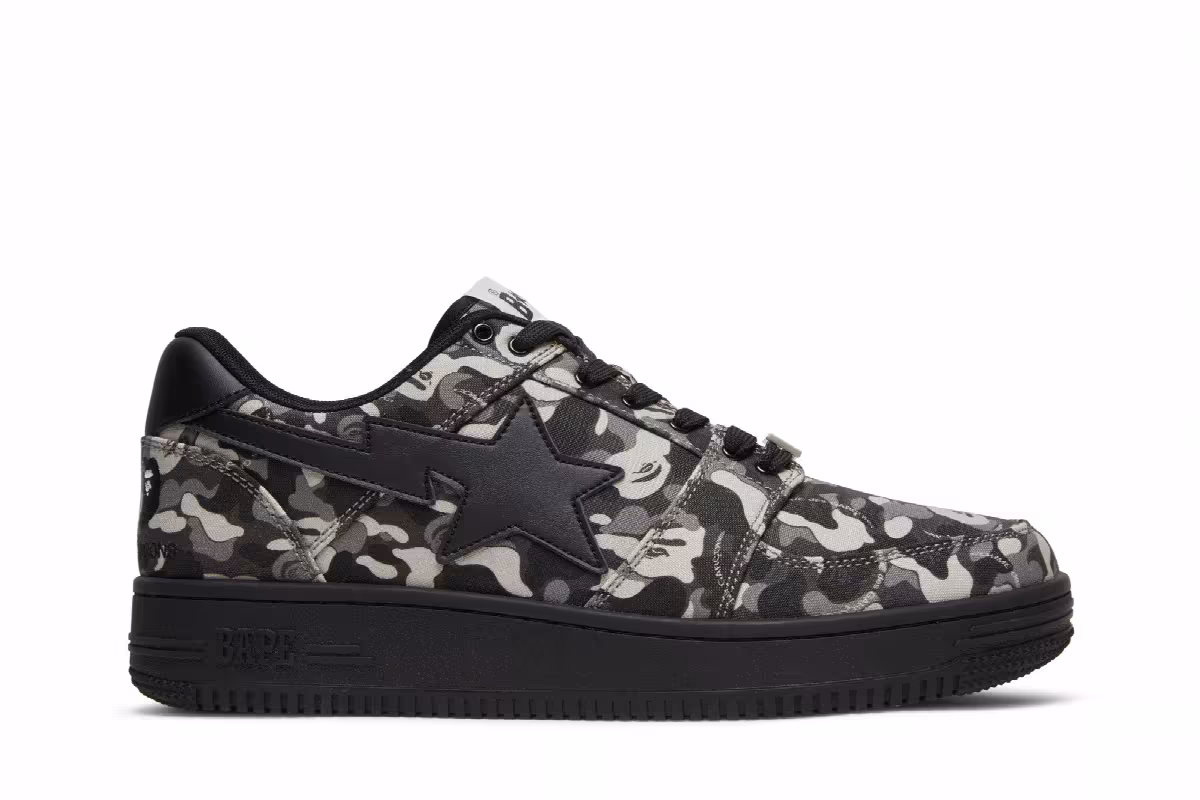 Comme des Garçons x Bapesta Low Black Camo, view 2