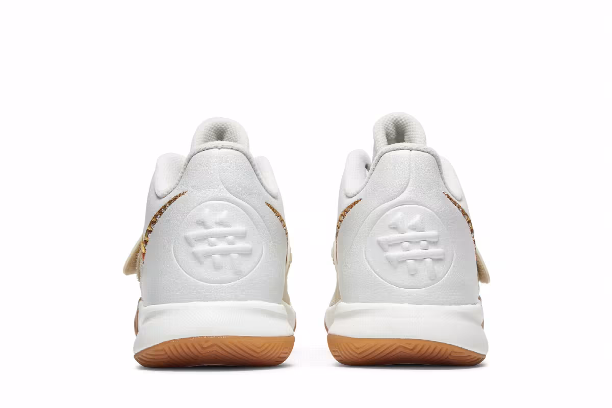Nike Kyrie Flytrap 3 EP White Metallic Gold, view 7