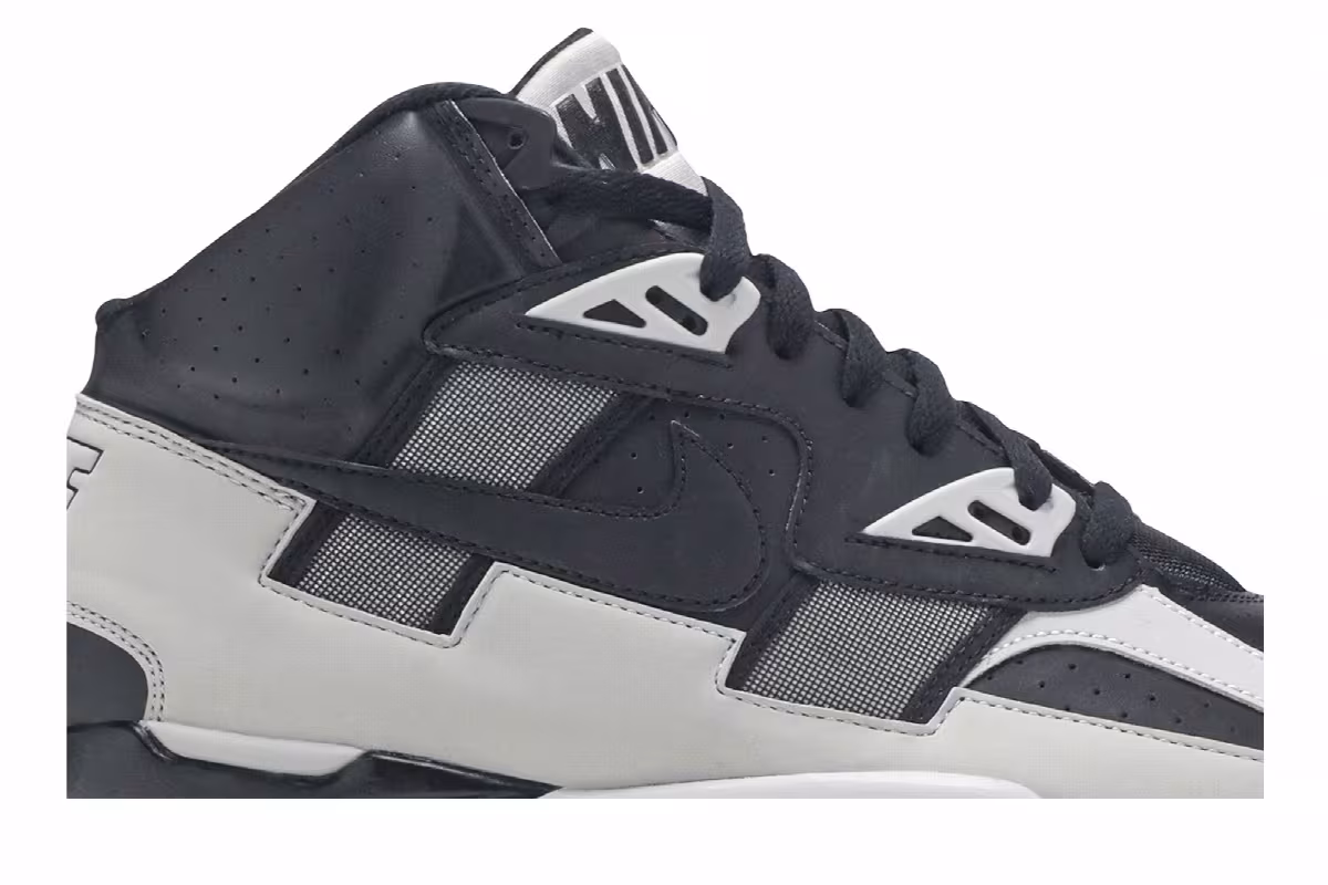 Nike Air Trainer SC High Raiders, view 3