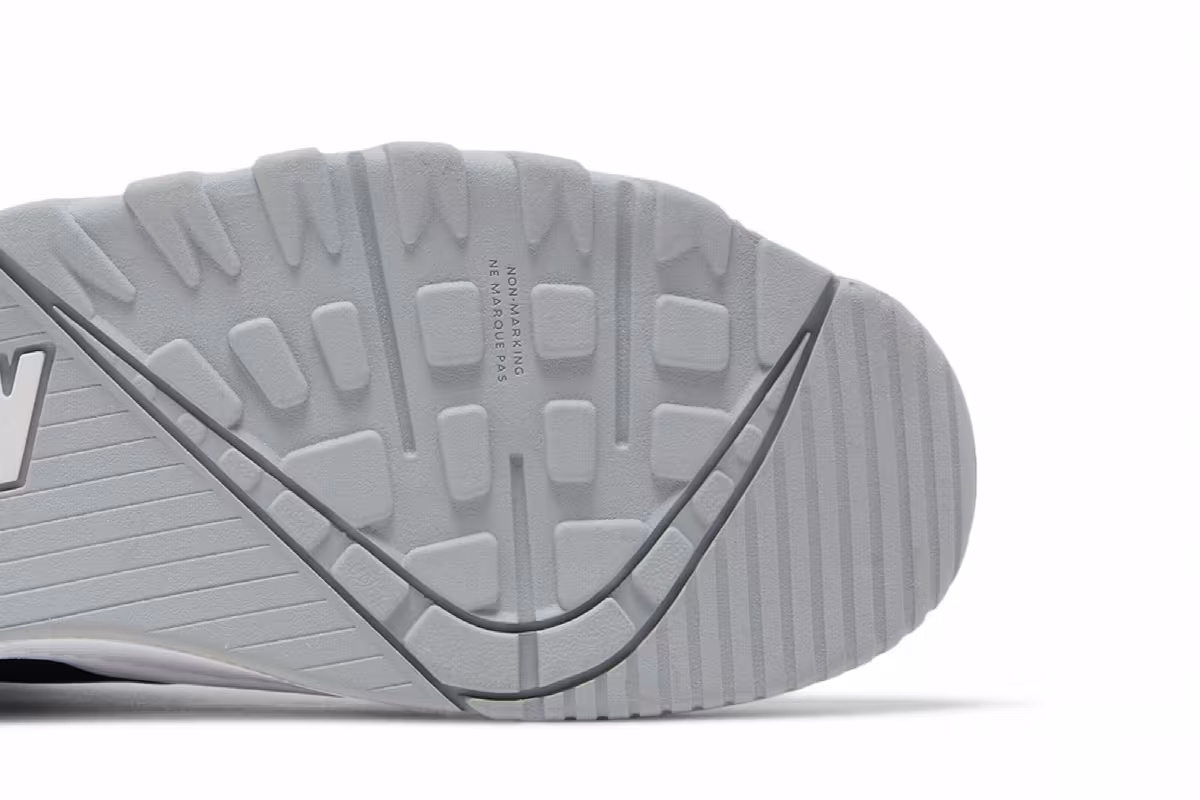 Nike Air Trainer SC High GS Raiders, view 6