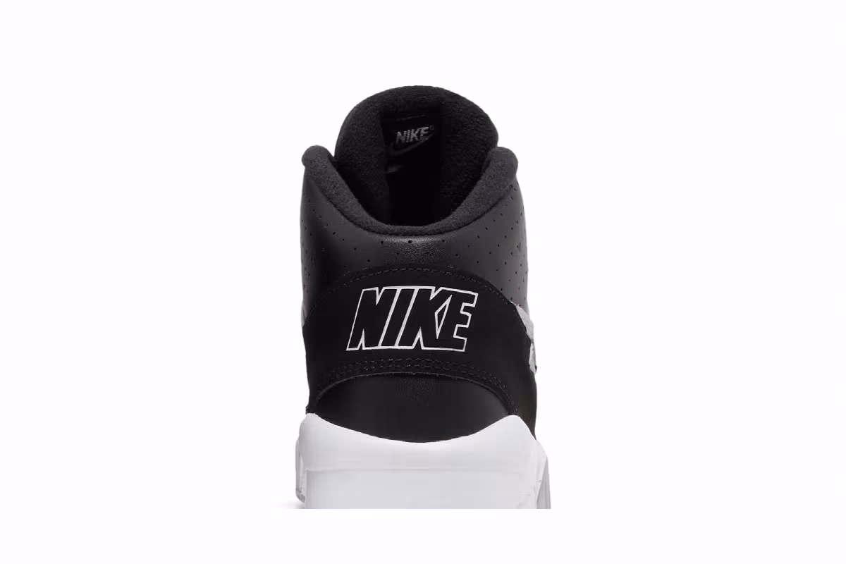 Nike Air Trainer SC High GS Raiders, view 8