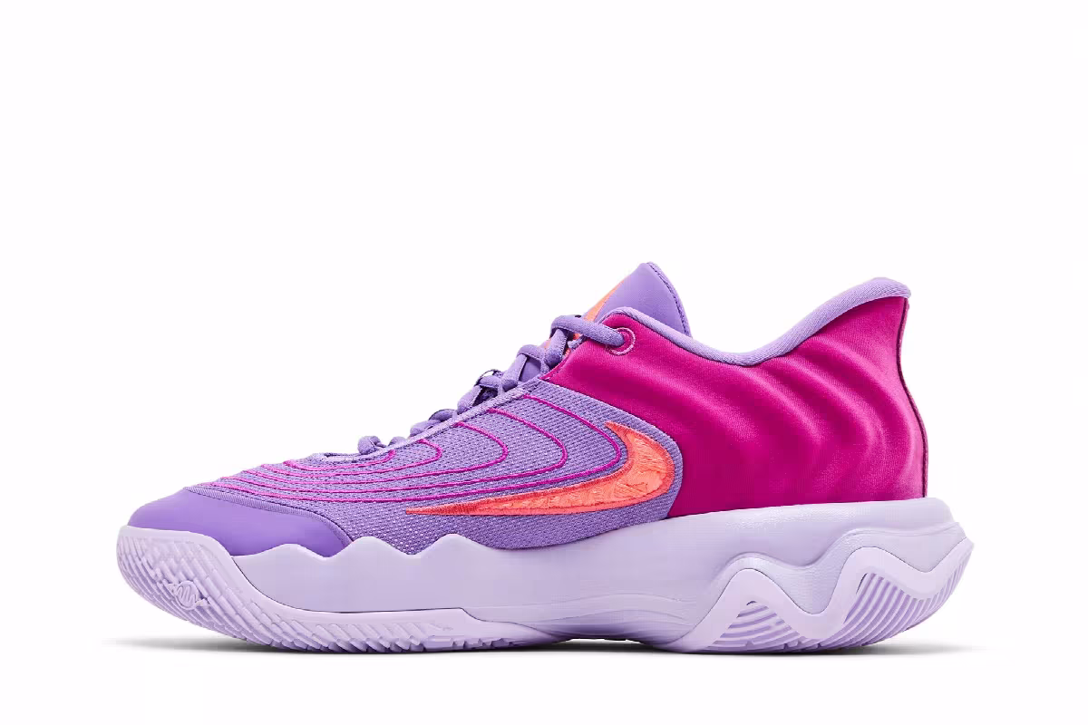 Nike Giannis Immortality 4 Black Raspberry, view 4