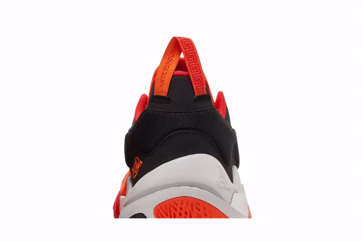 Nike Giannis Immortality 2 Safety Orange Black, view 8