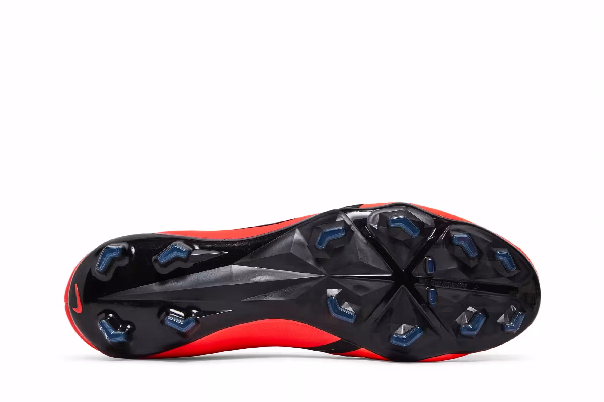 Nike Phantom Venom Pro FG Bright Crimson, view 5