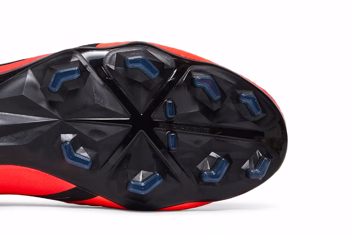 Nike Phantom Venom Pro FG Bright Crimson, view 6