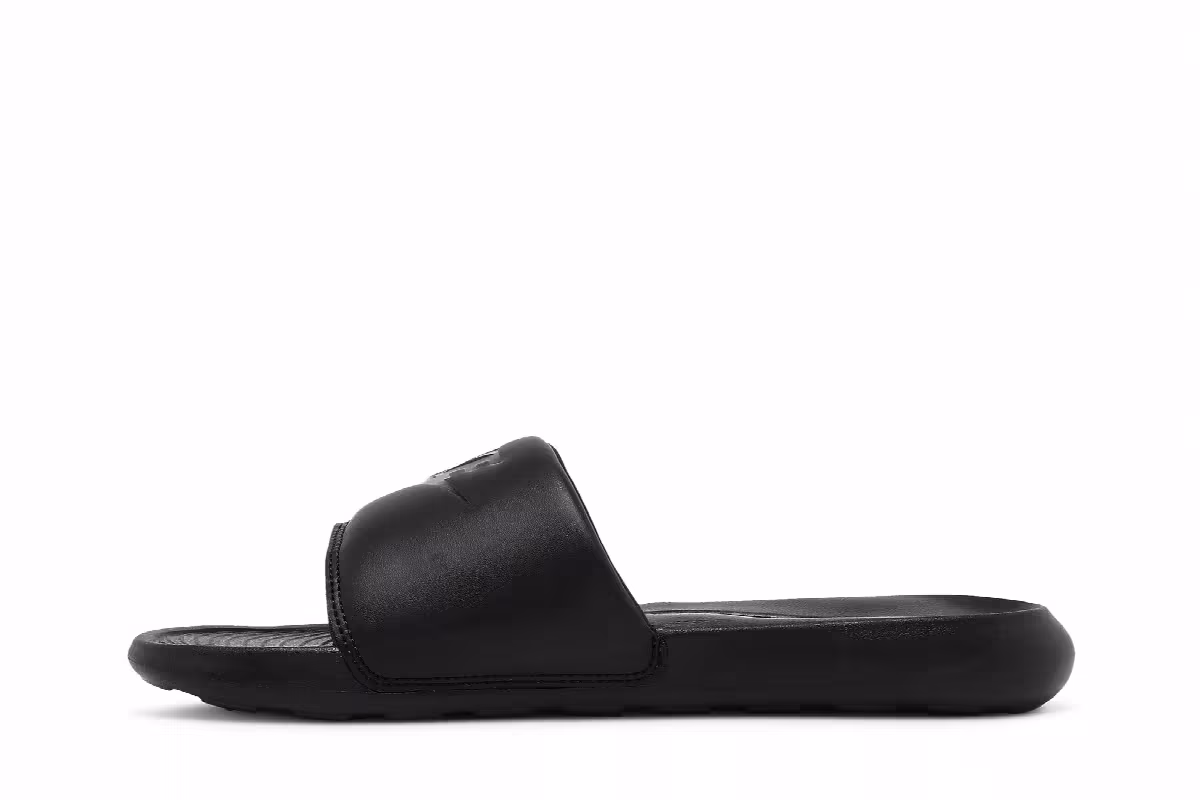 Nike Victori One Slide Triple Black, view 4