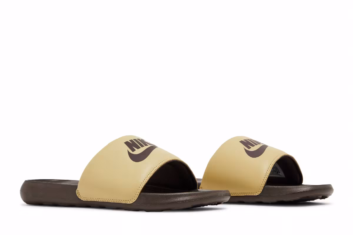 Nike Victori One Slide Wheat Grass Baroque Brown, view 9
