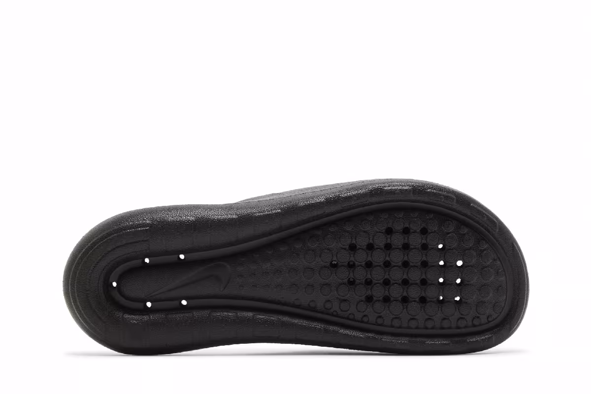 Nike Women's Victori One Shower Slide Black, view 5
