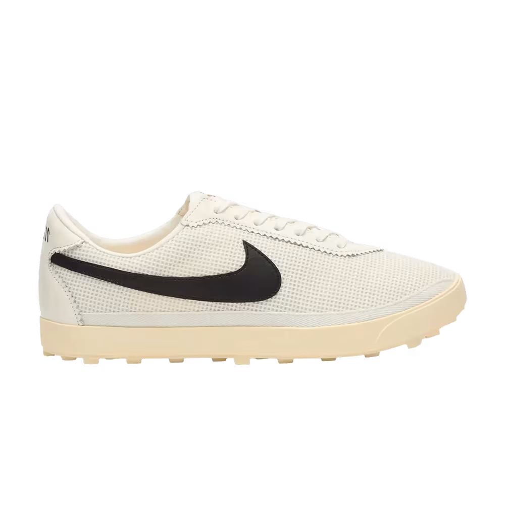 Nike Women's Astro Grabber Textile Sail Black