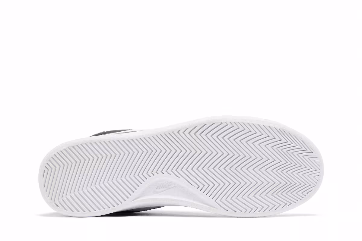 Nike Women's Court Royale 2 Mid Black White, view 5