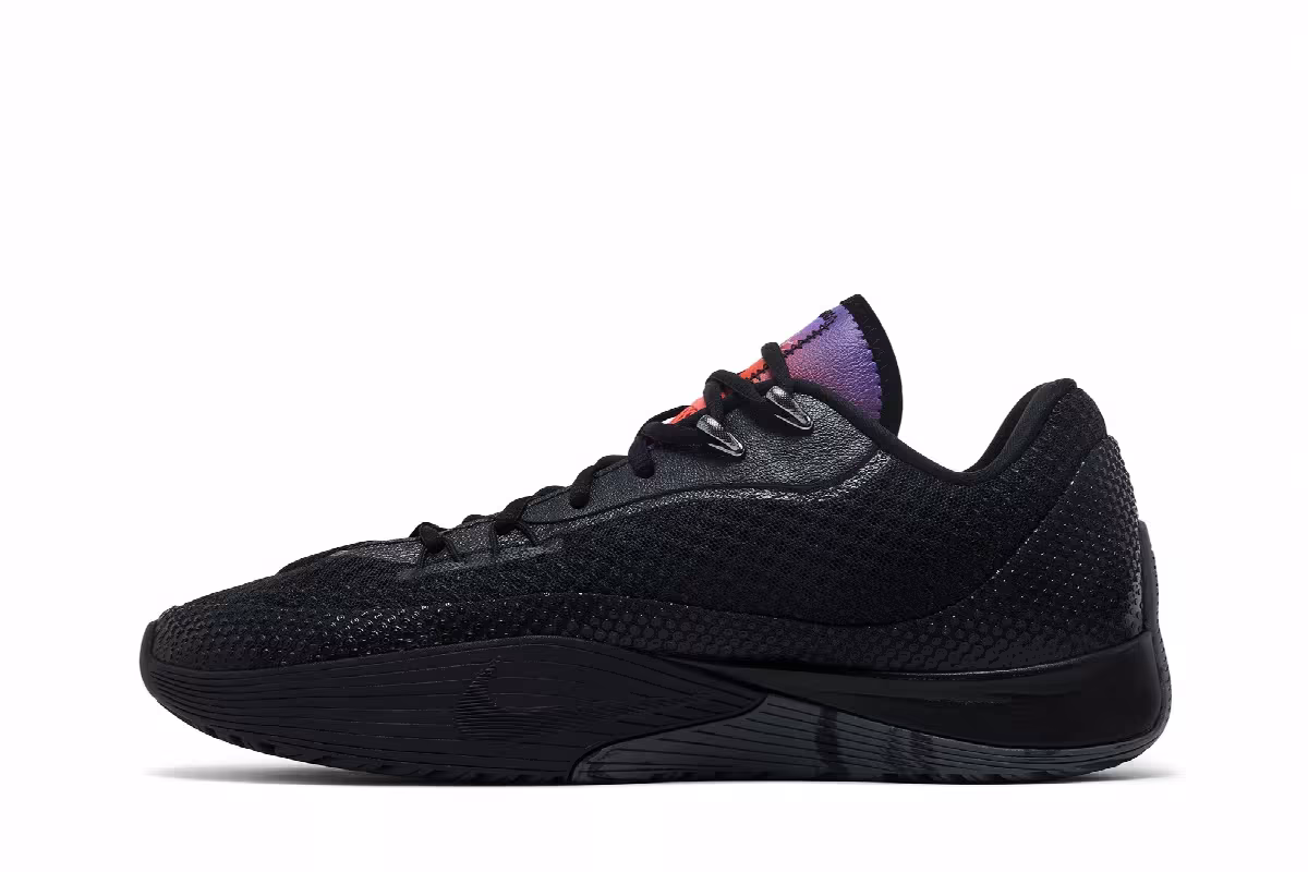 Nike S.T. Flare Black Wild Grape Purple, view 4