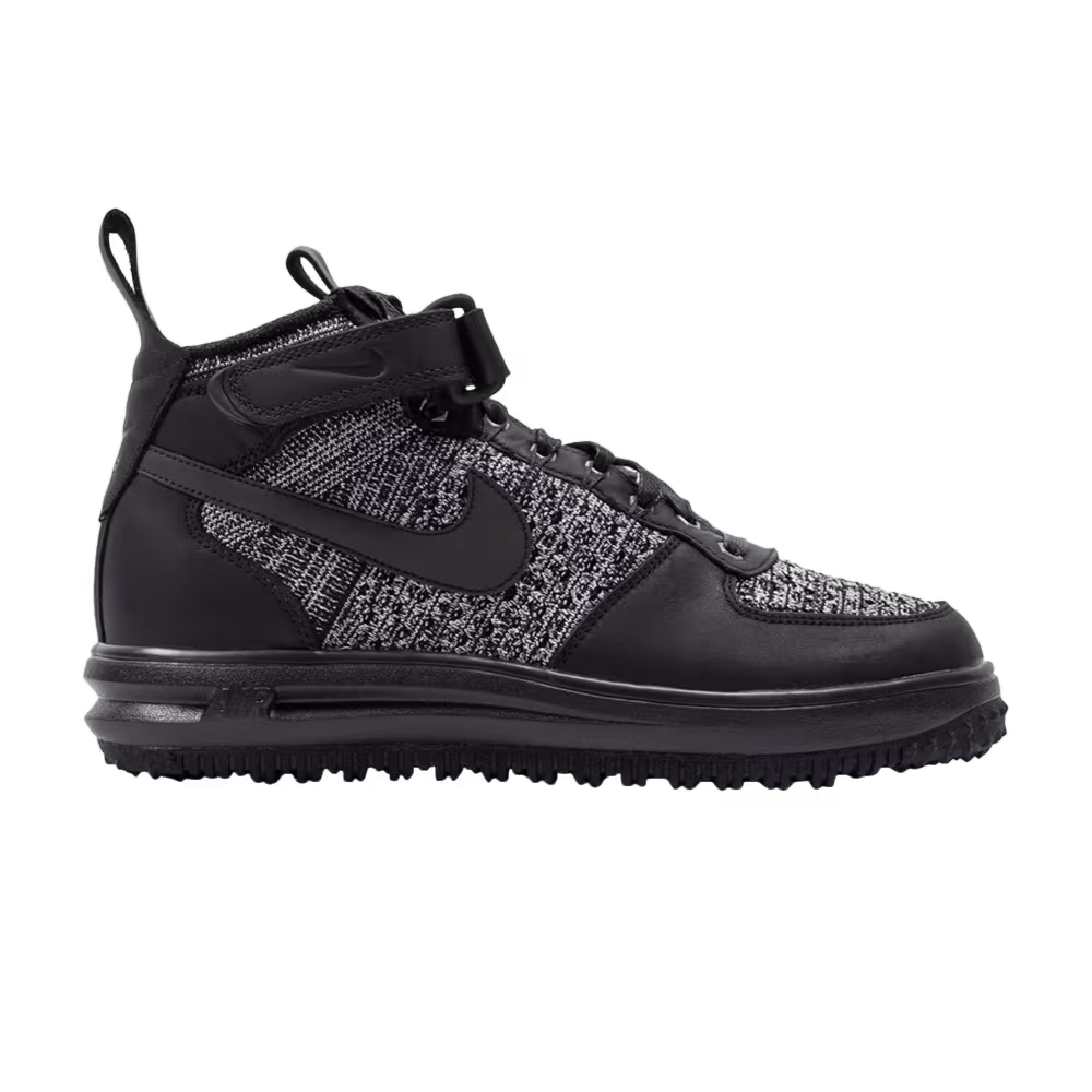 Nike Women's Lunar Force 1 Flyknit Workboot Oreo