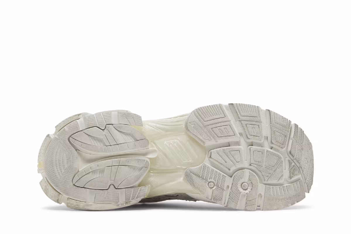 Balenciaga Runner Sneaker White 2022, view 5