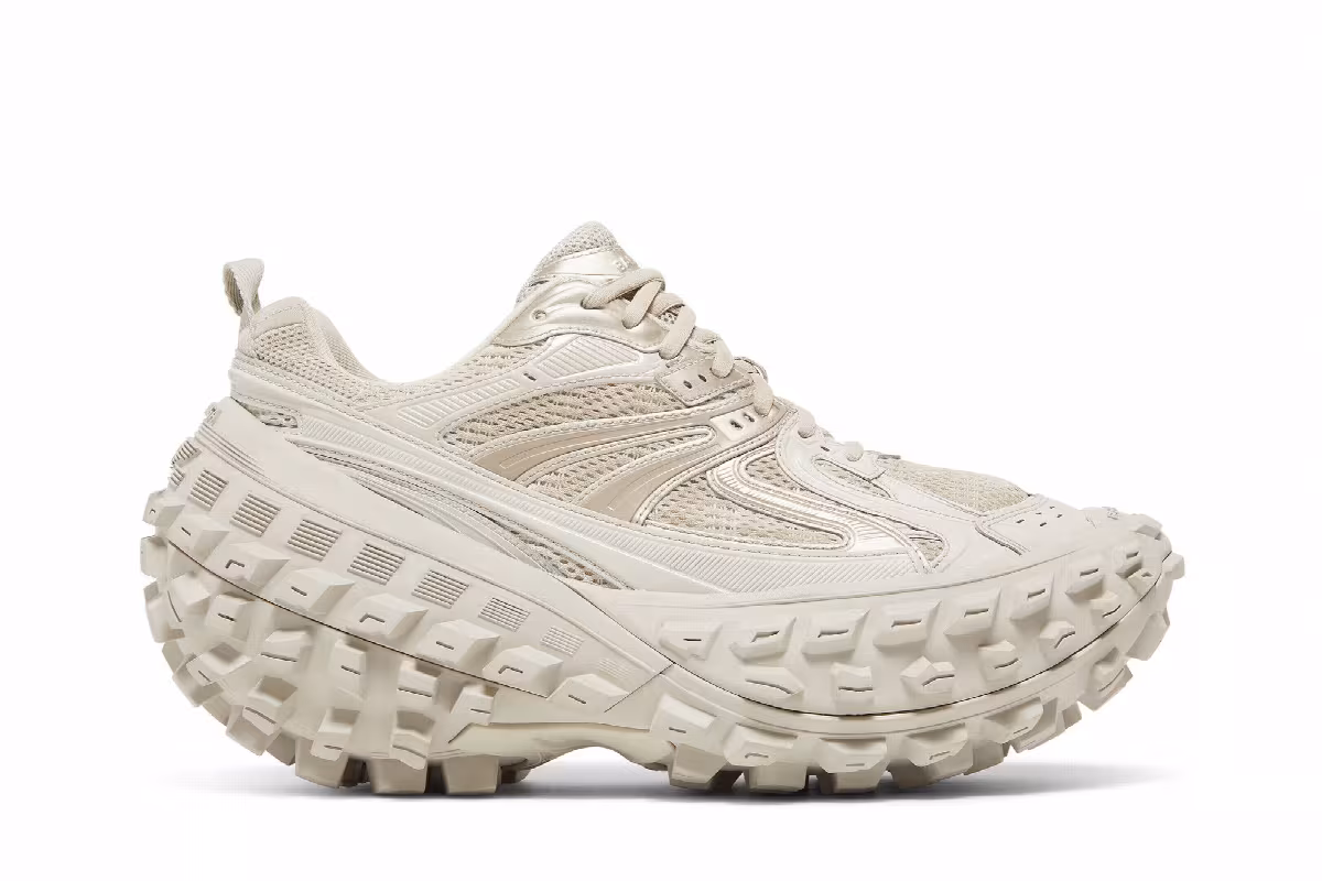 Balenciaga Defender Sneaker Beige, view 2