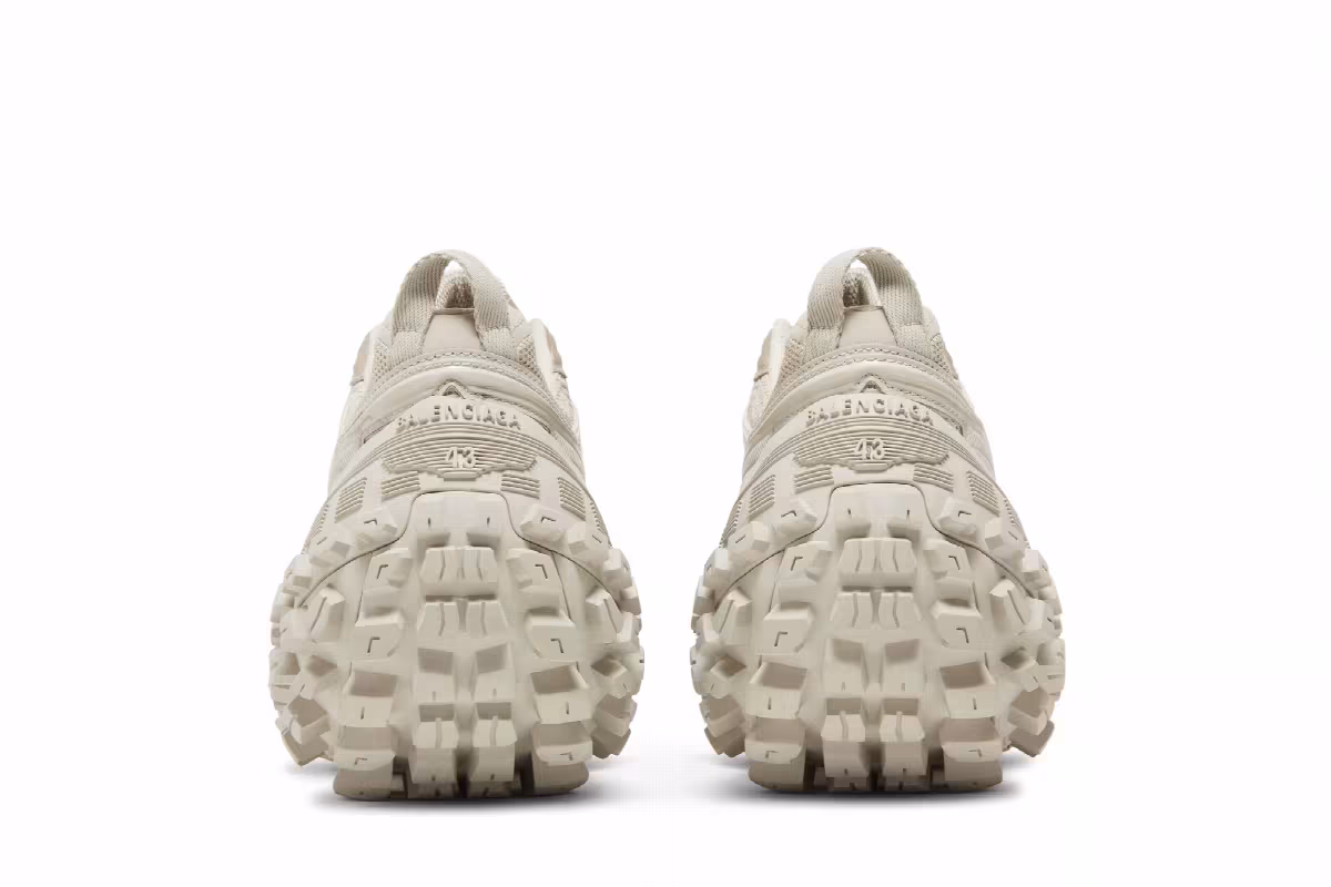 Balenciaga Defender Sneaker Beige, view 7