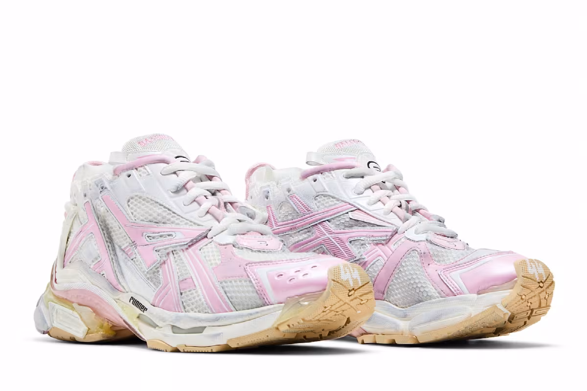 Balenciaga Runner Sneaker Pink, view 9