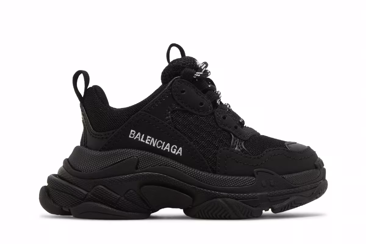 Balenciaga Triple S Sneaker Kids Black, view 2
