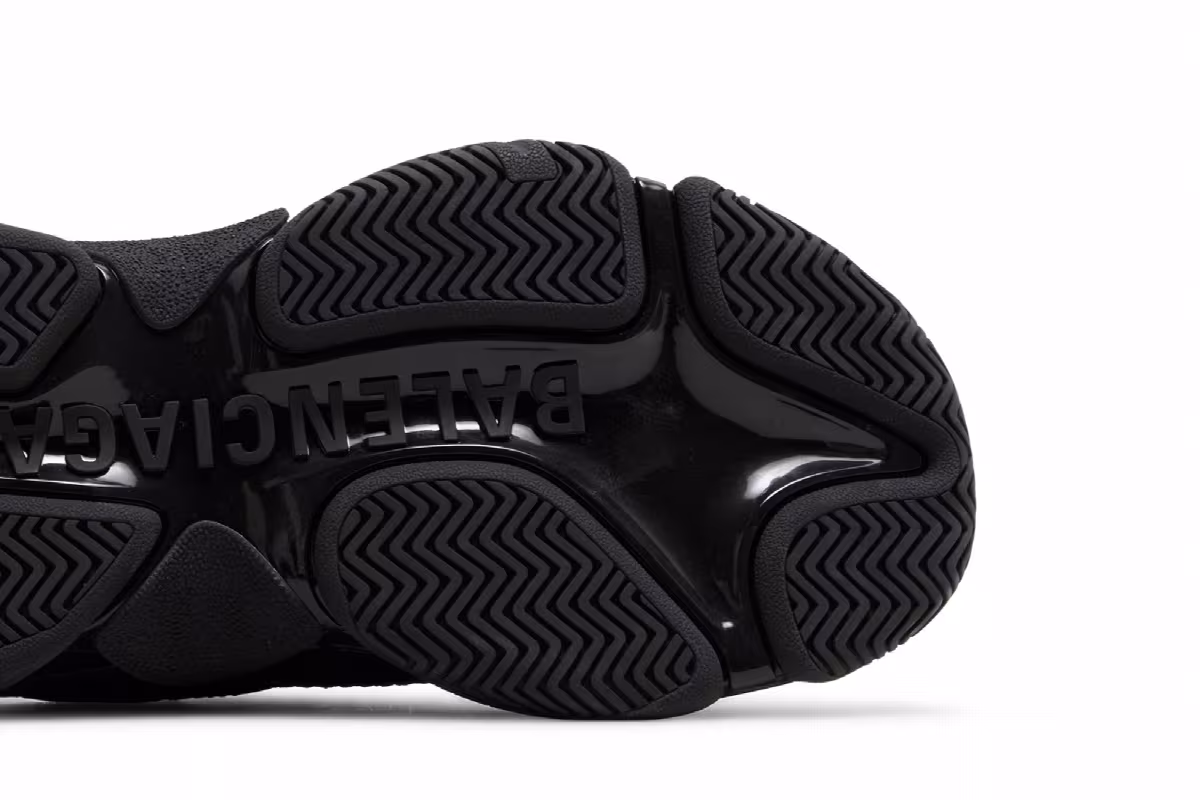 Balenciaga Women's Triple S Black, view 6