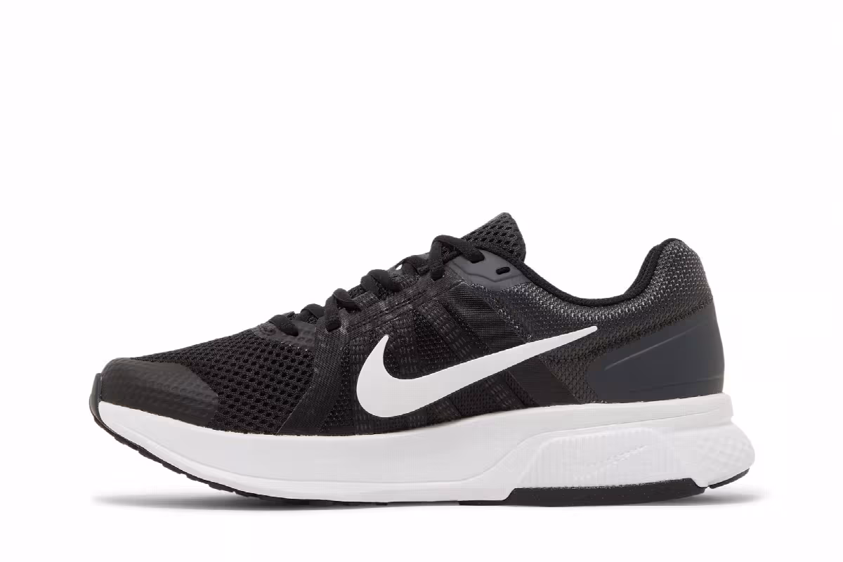 Nike Women's Run Swift 2 Black White, view 4