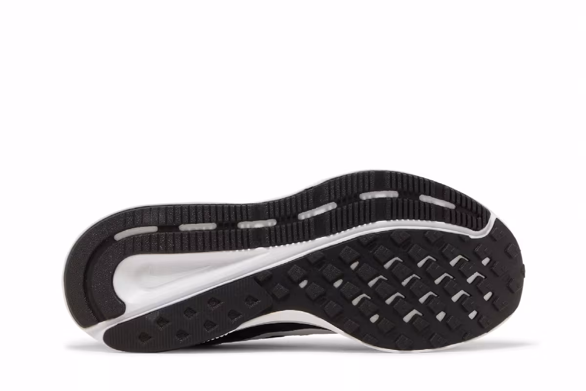 Nike Women's Run Swift 2 Black White, view 5