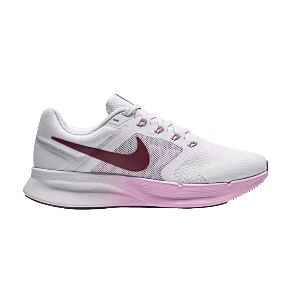 Nike Women's Run Swift 3 White Purple