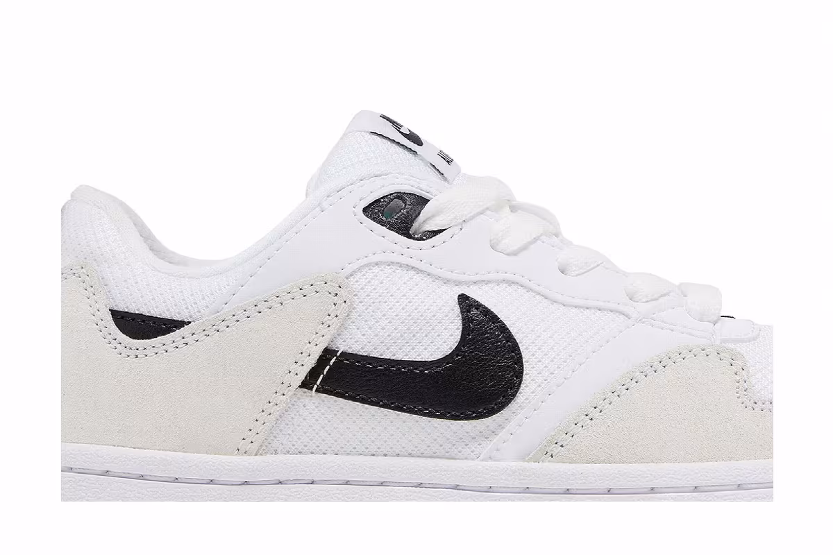 Nike Alleyoop SB GS White Black, view 3