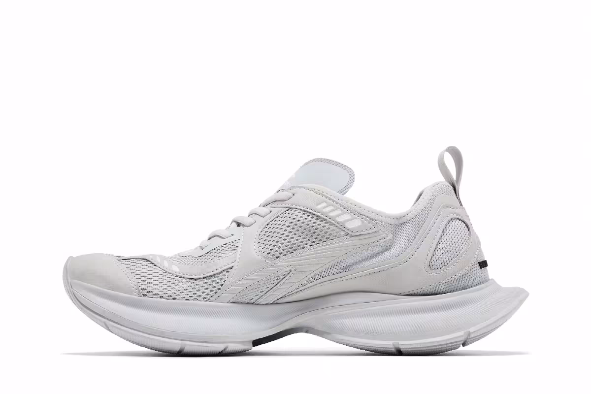 Balenciaga Circuit Sneaker Worn-Out - Light Grey, view 4