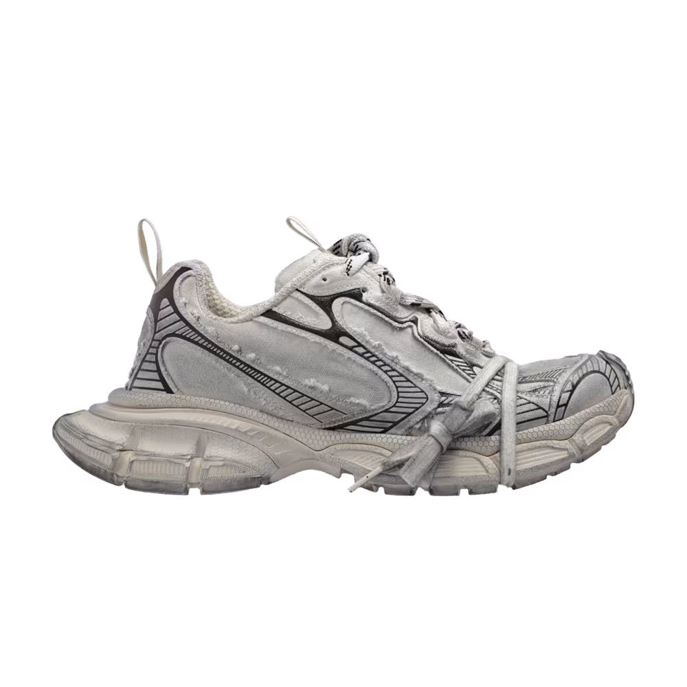 Balenciaga Women's 3XL Sneaker Worn-Out - Beige