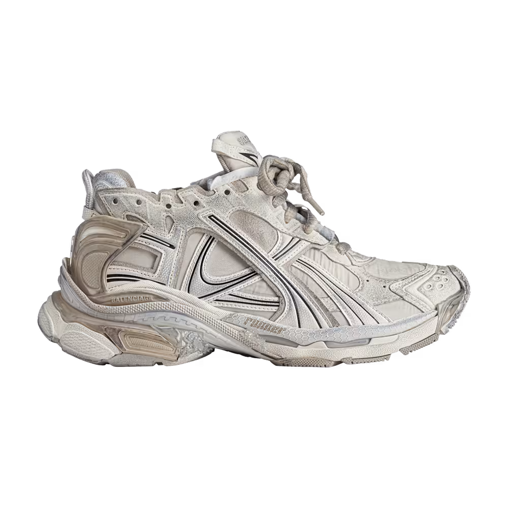 Balenciaga Women's Runner Sneaker Worn-Out - Beige