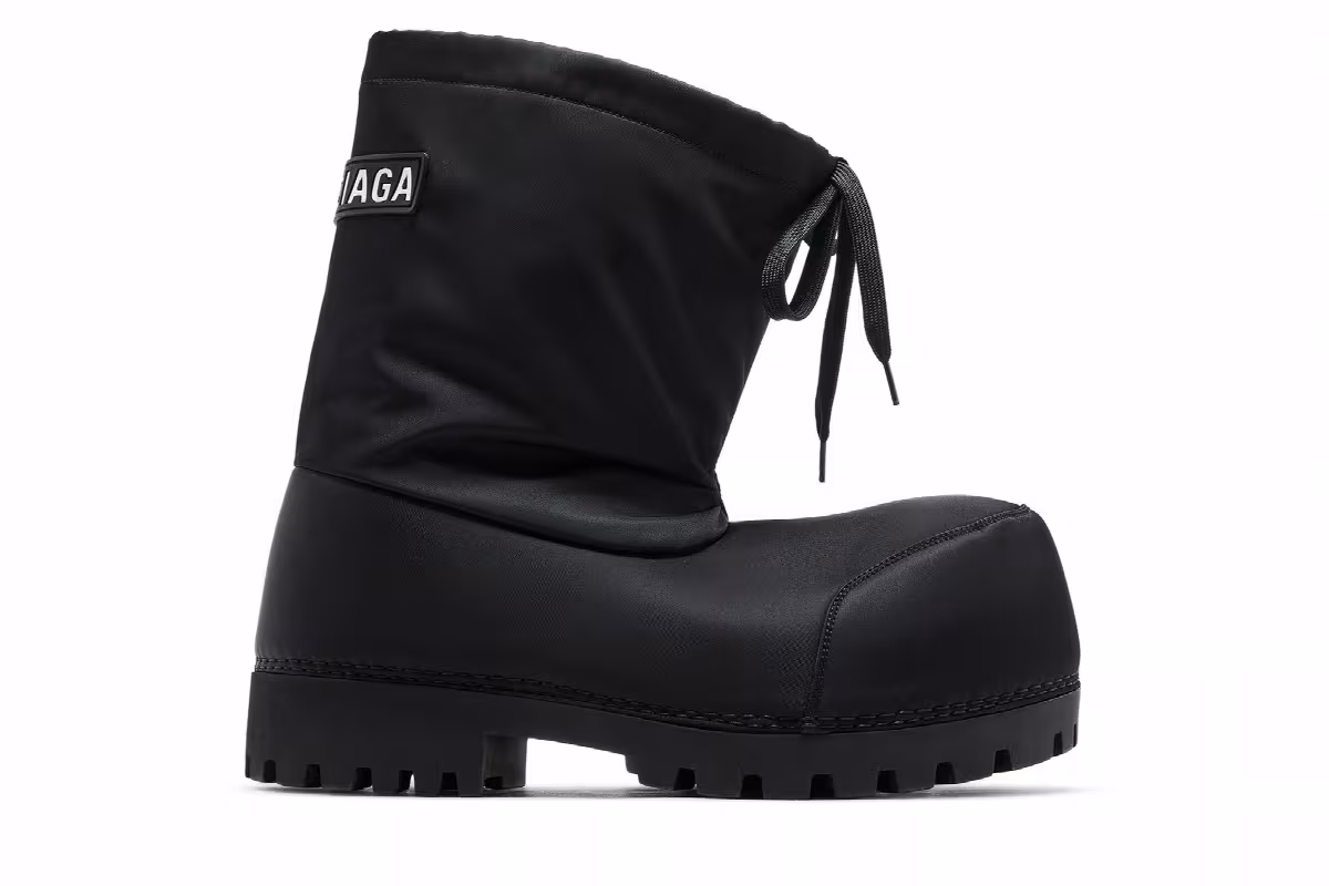 Balenciaga Alaska Low Boot Black, view 2