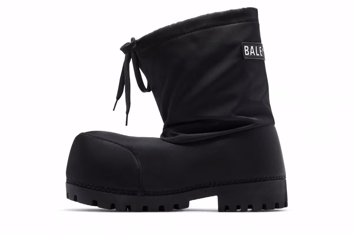 Balenciaga Alaska Low Boot Black, view 4