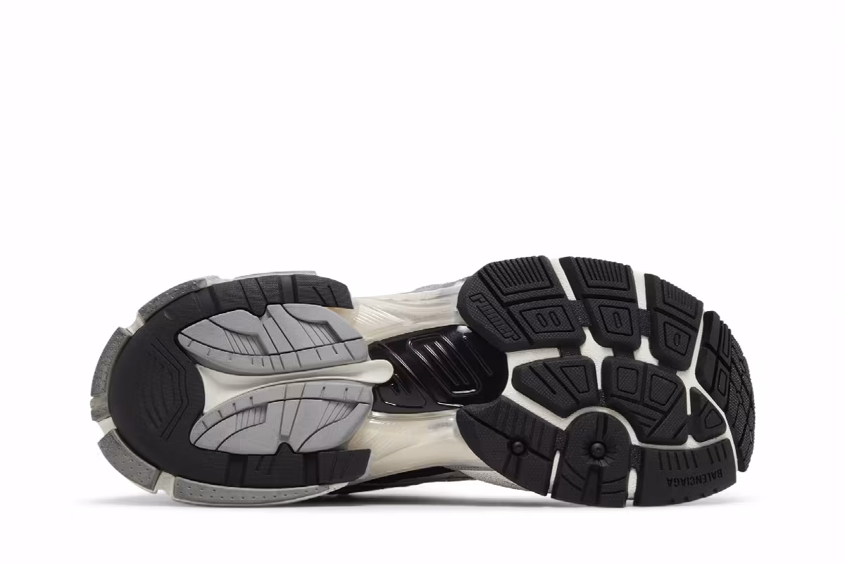 Balenciaga Runner Sneaker Worn-Out - Grey White Black, view 5