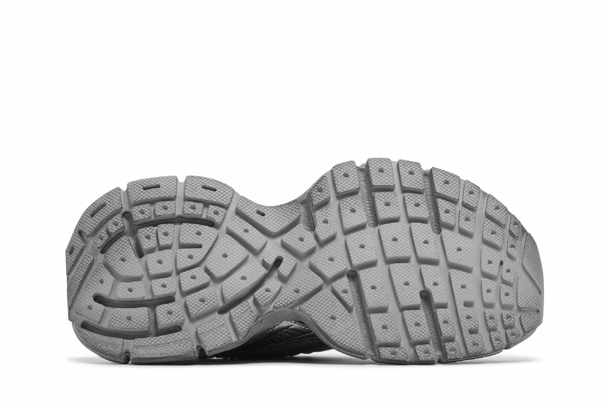 Balenciaga 3XL Sneaker Worn-Out - Grey, view 5