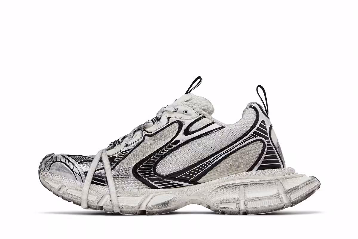 Balenciaga 3XL Sneaker Worn-Out - White Black, view 4