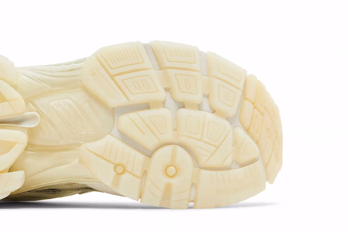 Balenciaga Runner Sneaker Glow In The Dark, view 6