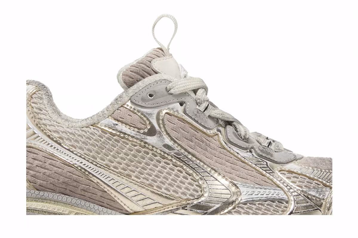 Balenciaga Women's 3XL Sneaker Worn-Out - Light Beige, view 3