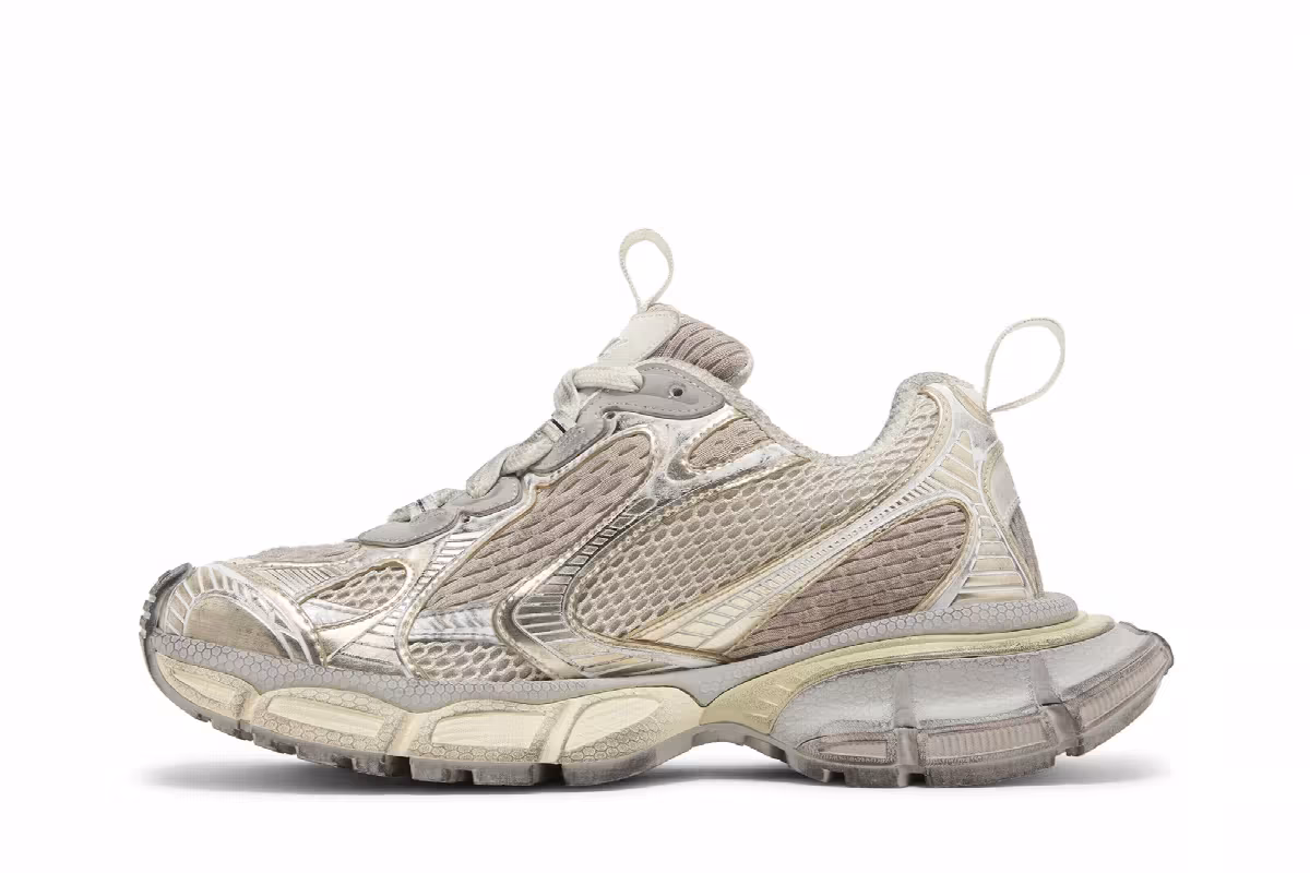 Balenciaga Women's 3XL Sneaker Worn-Out - Light Beige, view 4