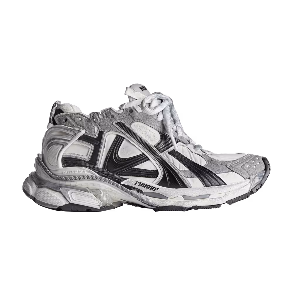 Balenciaga Women's Runner Sneaker Worn-Out - Grey Black